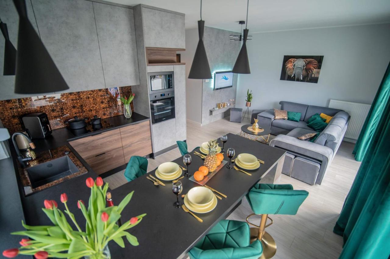 Apartament W Cieplicach Deluxe Jelenia Gora Exterior photo